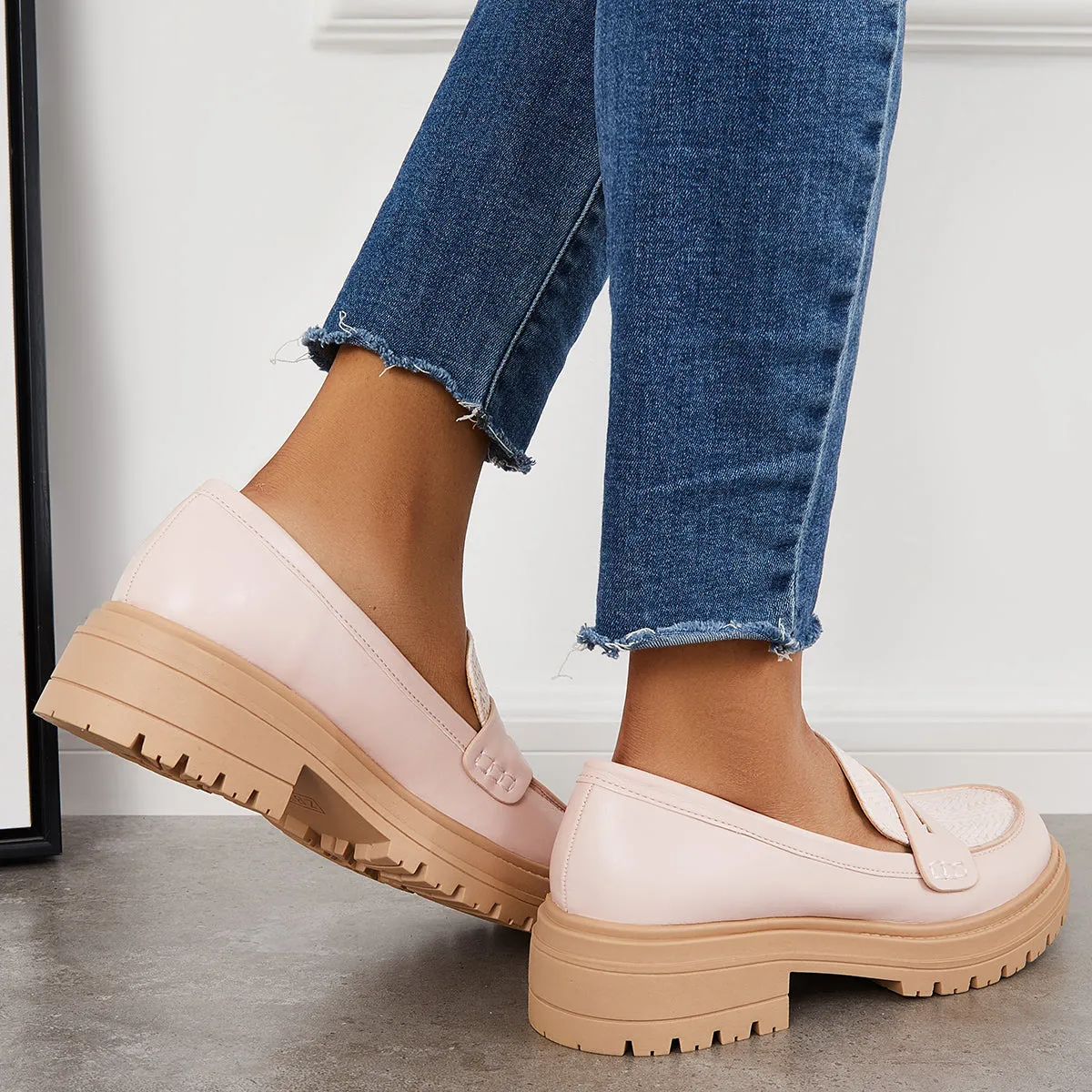 Women Slip on Platform Loafers Round Toe Work Shoes